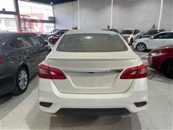 نیسان سێنترا